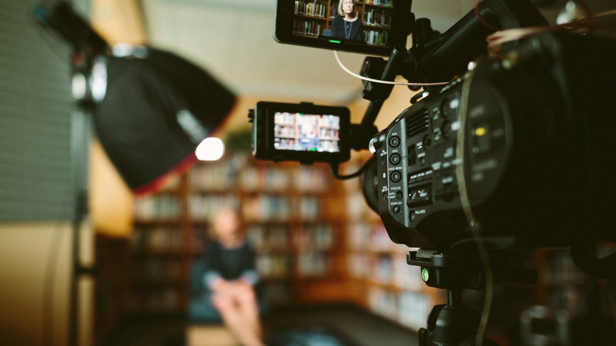 How to make a video blog and screencast
