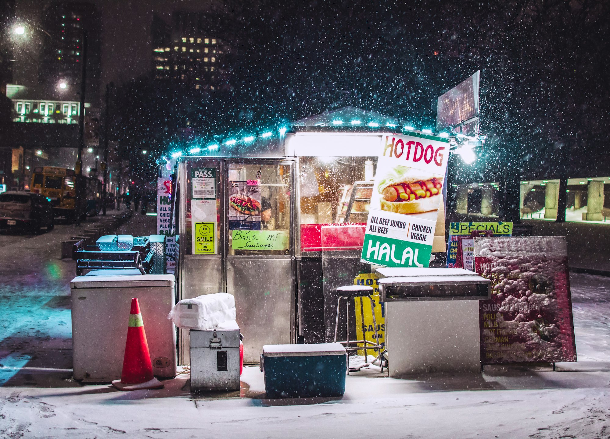 The CEO vs. the Hot Dog Vendor
